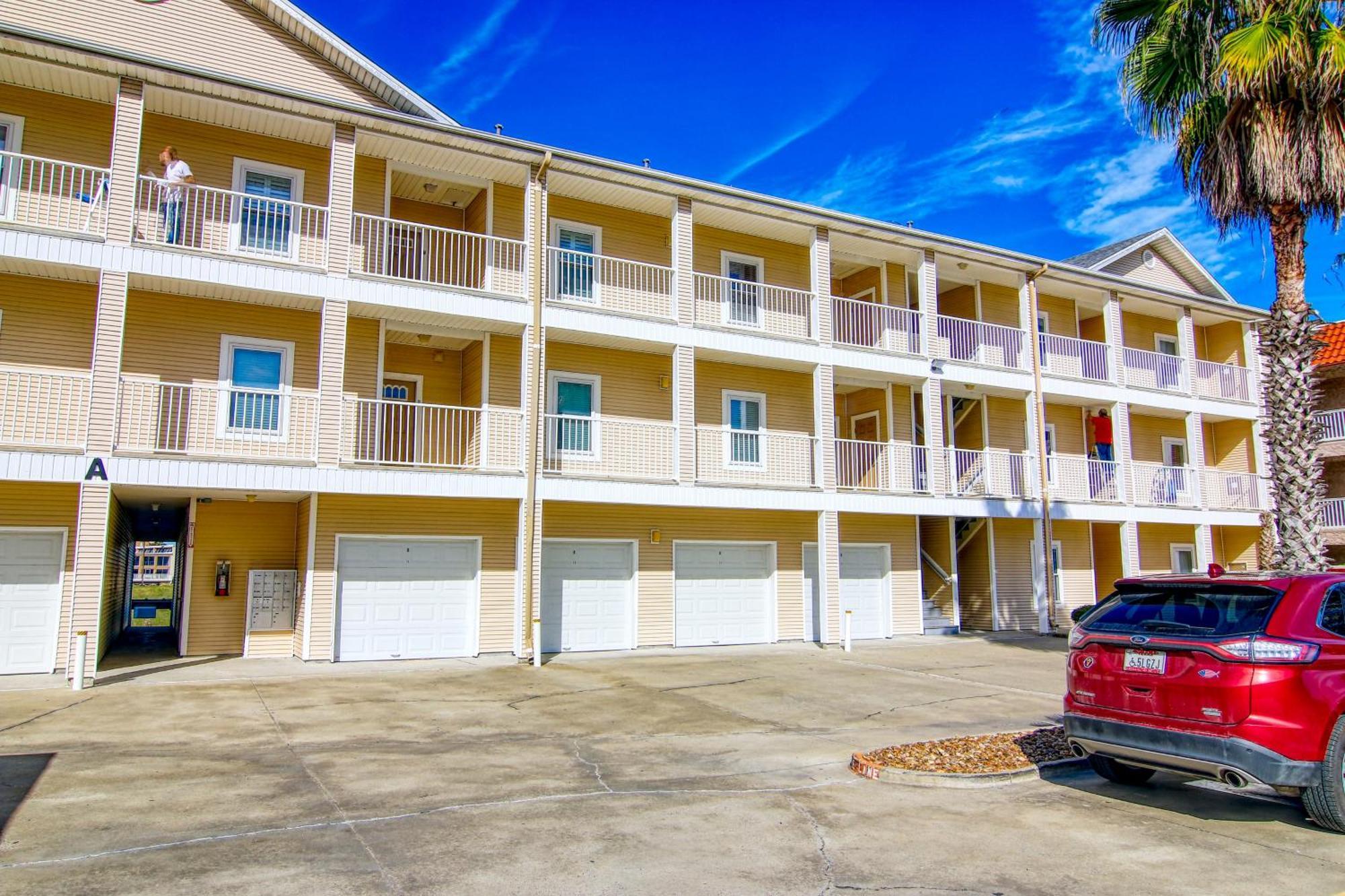 Snow Condos Corpus Christi Room photo