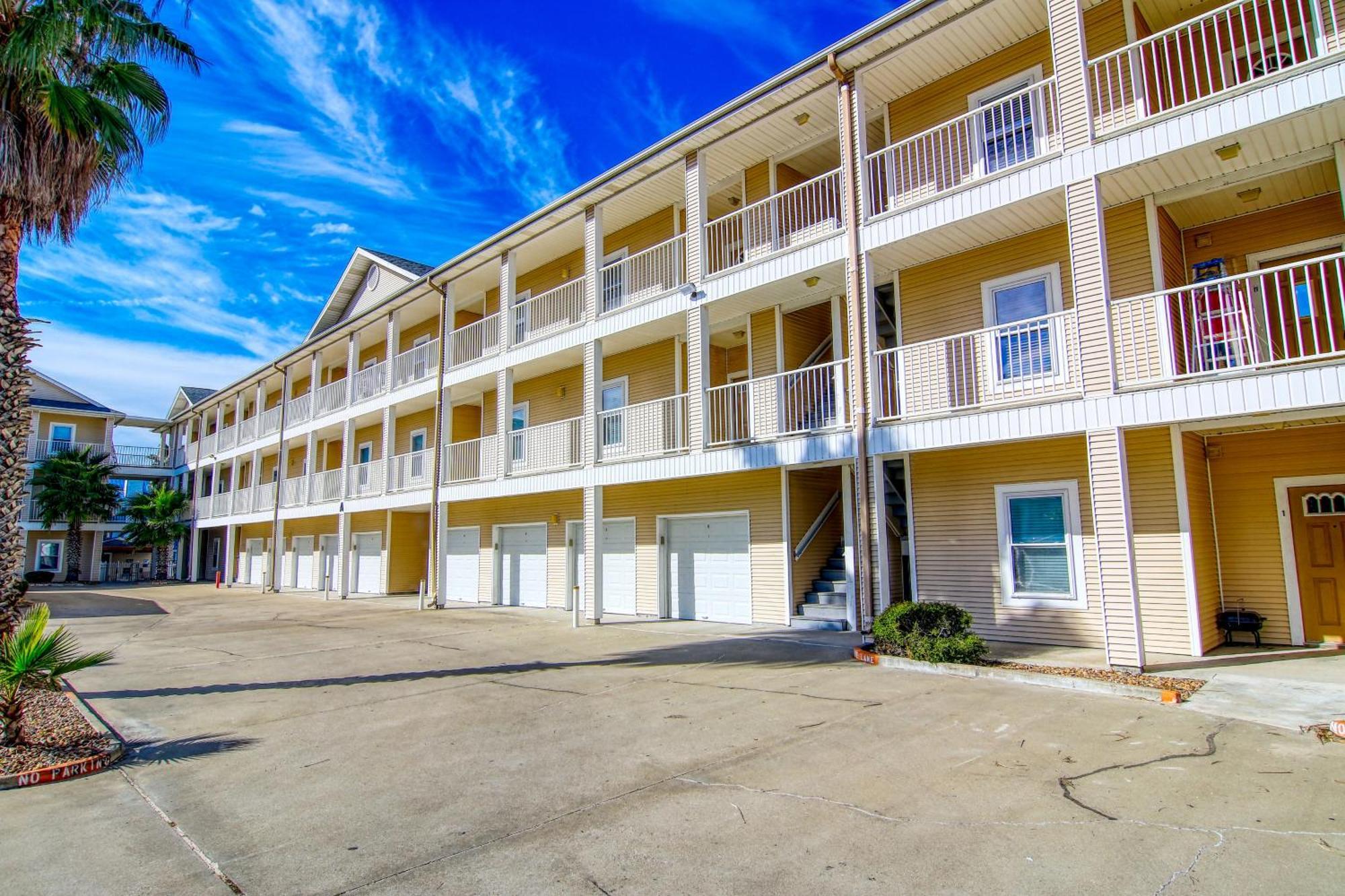 Snow Condos Corpus Christi Room photo